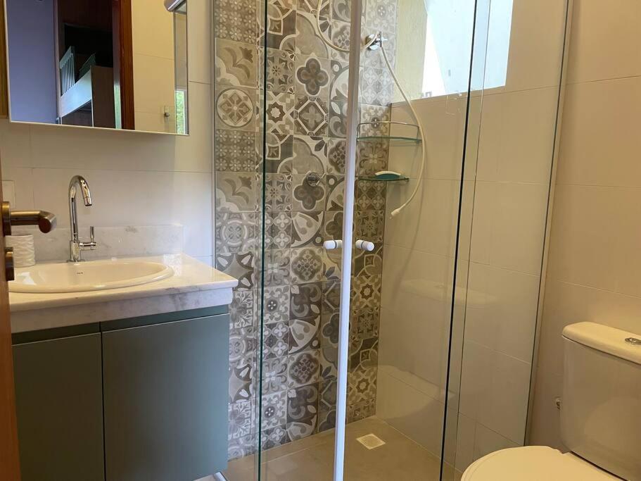 Linda Casa Em Uma Linda - Santiago/ Maresias * Sao Sebastiao (Sao Paulo)